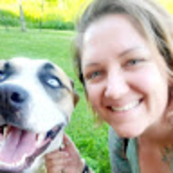 Meet your Posher, Shaloma - Picture 1 of 1